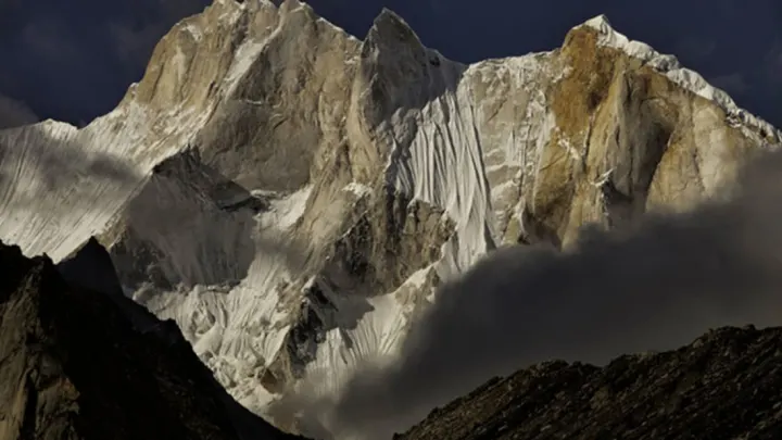 Saddle Hut accommodation